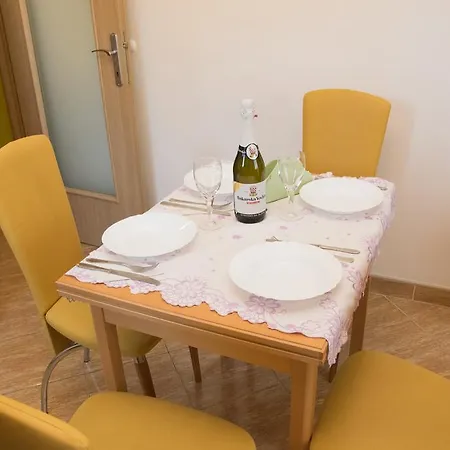 Edita Apartmán *